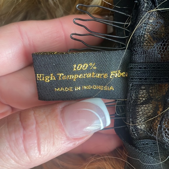 Wigs     #1201 - Picture 8 of 8